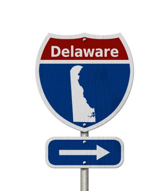 Delaware 'e yol gezisi, kırmızı, beyaz ve mavi eyaletler arası otoban tabelası Delaware ve Delaware haritası beyazın üzerinde izole edilmiş.
