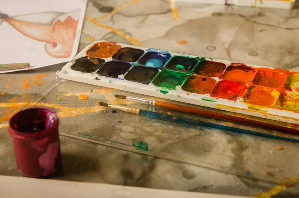 Pinturas Pinceles Para Pintar Niños Creatividad Aprendizaje Alegría Arte Foto — Foto de Stock