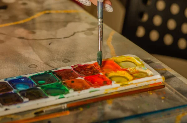 Farben Und Pinsel Zum Malen Kinder Kreativität Lernen Freude Kunst — Stockfoto