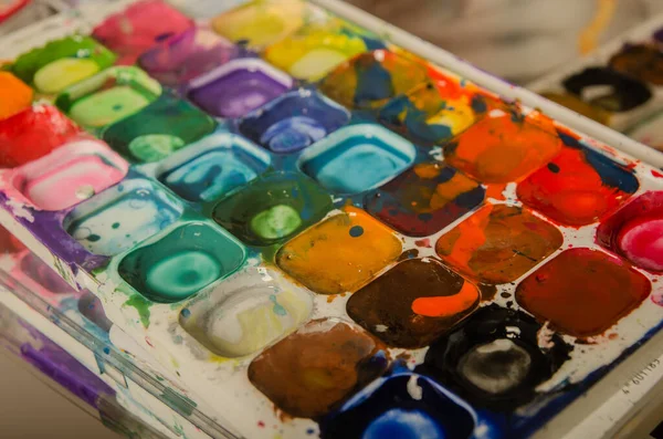 Tintas Pincéis Para Pintura Criança Criatividade Aprendizagem Alegria Arte Foto — Fotografia de Stock