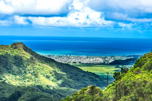 Renkli Kailua Şehri Nuuanu Pali Görünümü Yeşil Koolau Dağları Oahu — Stok fotoğraf