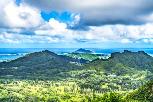 Kleurrijke Kailua City Nuuanu Pali Outlook Groene Koolau Bergketen Oahu — Stockfoto