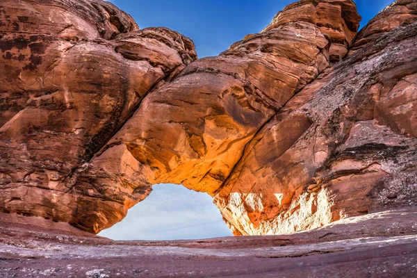 Twisted Doughnut Arch Orange Rock Canyon Arches National Park Moab —  Fotos de Stock