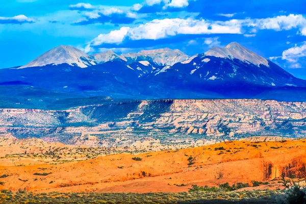 Sal Mountains Yellow Rock Canyon Arches National Park Moab Utah — Stock Photo, Image