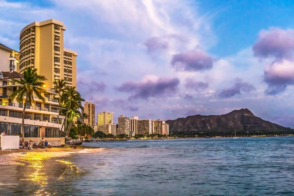 Couleurs Soleil Couchant Réflexions Waikiki Beach Swimmers Diamond Head Hotels — Photo