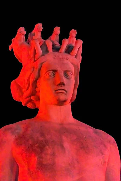 Niza Francia Diciembre 2021 Red Apollo Statue Sun Fountain Plaza —  Fotos de Stock