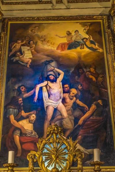 法国尼斯 2021年12月28日 四位圣徒为圣母玛利亚大教堂和圣雷巴大教堂的壁画加冕 1681年 巴尔多诺创作了 美丽的法国 — 图库照片