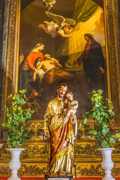 2021年12月28日圣约瑟雕像死亡约瑟夫绘画教堂圣玛丽教堂和圣礼巴天主教大教堂Cote Azur尼斯法国教堂1652年中约瑟夫绘画由Jb Biscarra创作 — 图库照片