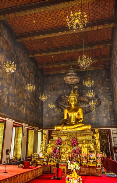Bangkok Thailandia Febbraio 2023 Pregare Buddha Oro Nella Sala Principale — Foto Stock