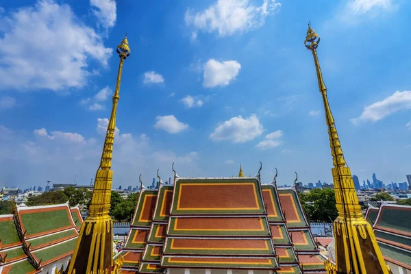 Spires Main Hall Oha Prasat Metal Castle Buddhist Temple Wat — Stock Photo, Image