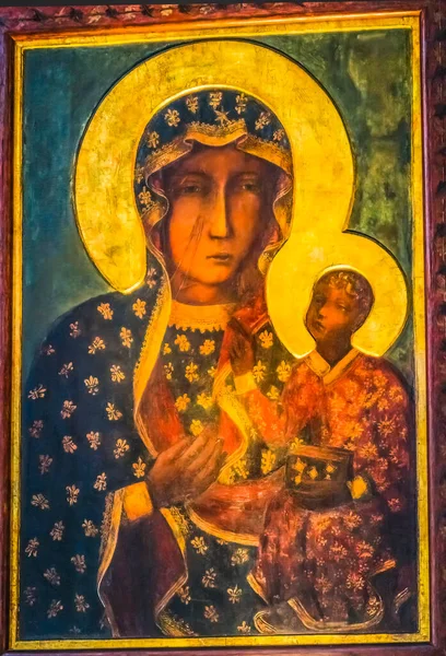 Jasna Gora 2023年4月25日 著名的复制黑圣母玛利亚Icon Jasna Gora波兰 彩绘复制品在真正的图标中抽象地忽略了玛丽脸上的许多细节 波兰语符号 — 图库照片