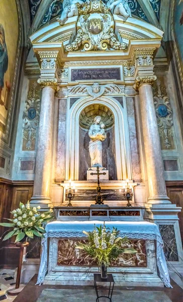 Lyon Francia Enero 2022 Virgen María Niño Jesús Estatuas Capilla — Foto de Stock