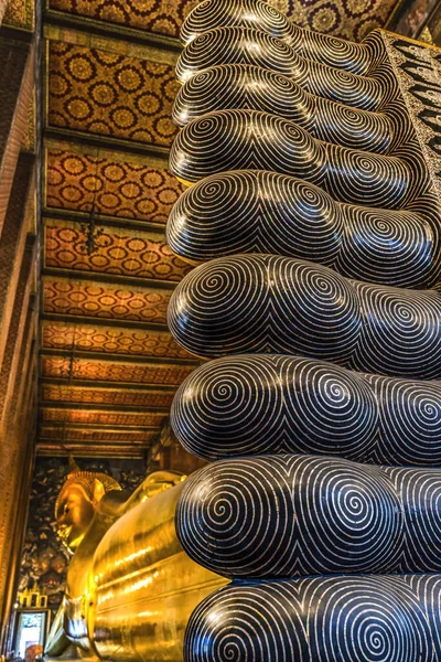 Bangkok Thailand Februar 2023 Bunte Liegende Buddha Zehen Füße Tür — Stockfoto