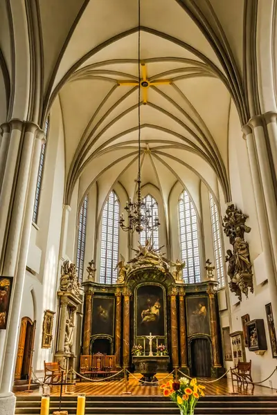 stock image Berlin, Germany - May 8, 2023 Dome Stained Glass Berlin Cathedral Berliner Dom Berlin Germany. Cathedral largest Protestant Church in Germany. Built between 1894 to 1905 for Kaiser Wihelm II, but church goes back to 1400s. Restored after war.