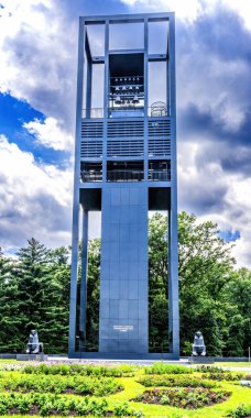 Hollanda Carillon Bell Kulesi Arlington Virginia Washington DC. Carillon Çan Kulesi 1950 'lerde Hollanda tarafından ABD' ye verildi ve 1960 'da hizmete girdi..