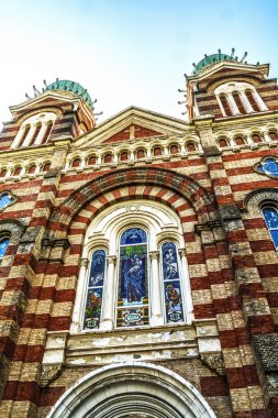 Renkli Cephe St Joseph Katedrali Tianjin Çin Kilisesi. Roma Katolik Kilisesi 1916 'yı inşa etti. Yok Edilmiş Kültür Devrimi, 1980 'de yeniden inşa edildi..