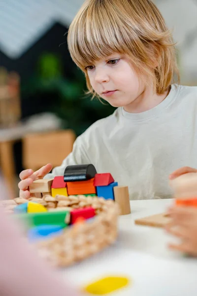 Kids Playing Wooden Blocks Kindergarten — Stock Photo, Image