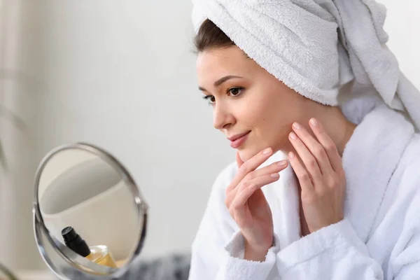 Beautiful Young Woman Bathrobe Towel Looking Mirror Skincare Concept — Stock Photo, Image