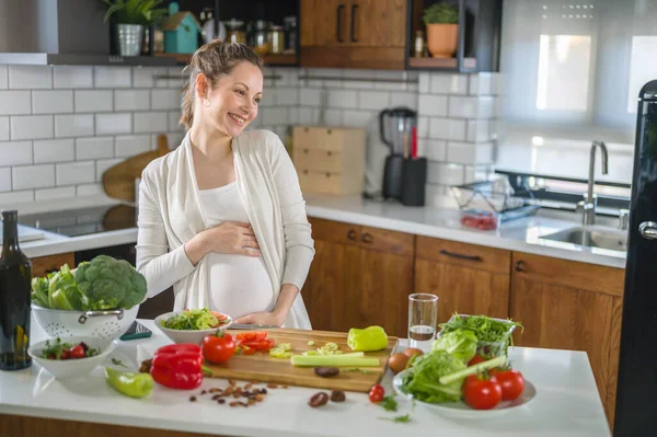 stock image beautiful pregnant woman on kitchen