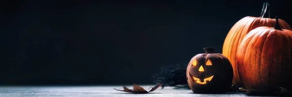 Хэллоуин Тыквенный Фонарь Горящей Свечой — стоковое фото