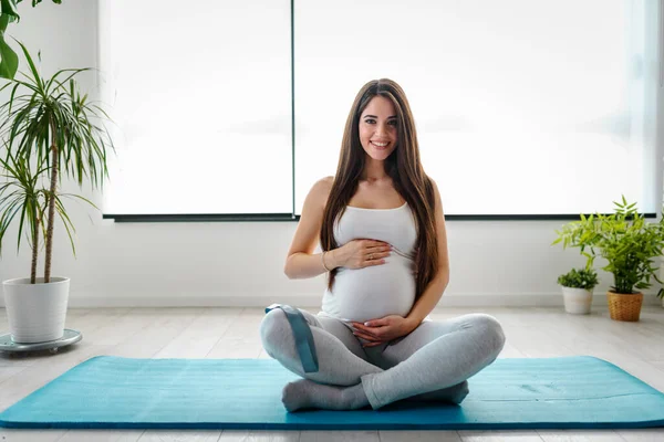 Portrait Beautiful Pregnant Woman Gym — Stock Photo, Image