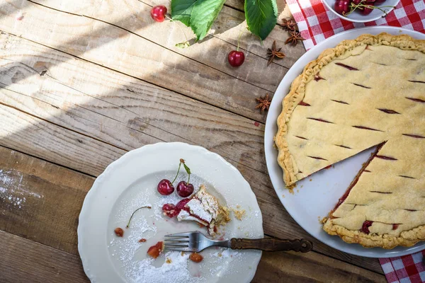 Homemade Cherry Pie Wooden Background — Stock Photo, Image