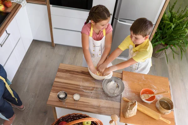 Kinderen Keuken Samen Koken — Stockfoto