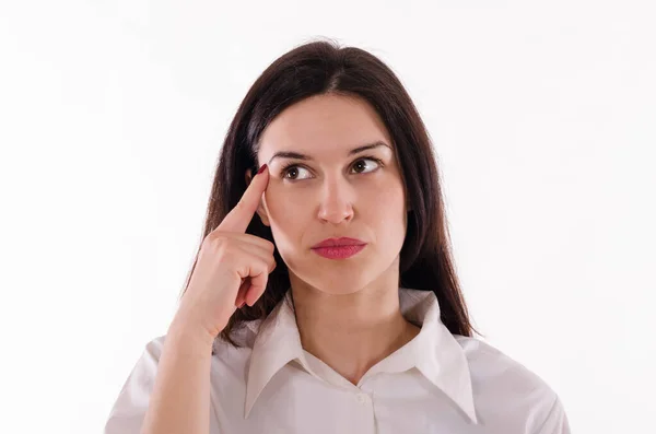 Geschäftsfrau Mit Finger Auf Der Stirn Auf Weißem Hintergrund — Stockfoto