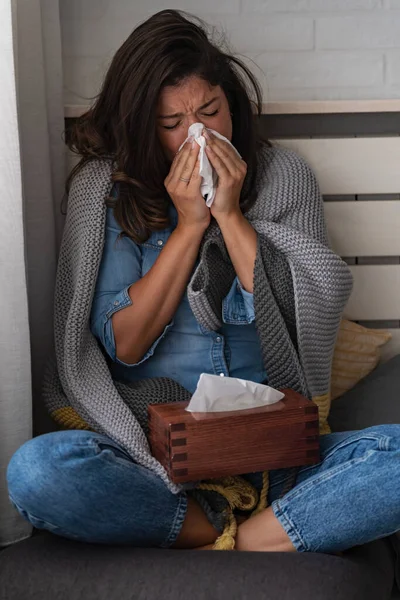 Young Woman Home Wiping Her Nose Sneezing Having Cold Flu — Stock Photo, Image