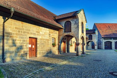 ROEDENTAL, BAVARIA, GERMANY - CIRCA HAZİRAN, 2021: Coburg, Almanya yakınlarındaki Roedental kasabasının etki alanı.