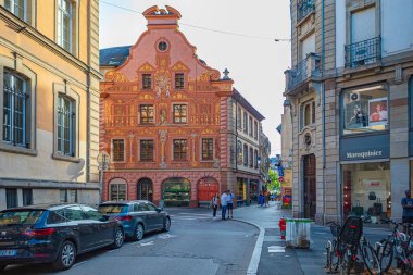 STRASBOURG, GRAND EST, FRANCE - CRCA AĞUSTOS, 2023: Fransa 'nın Strazburg kentinin manzarası.