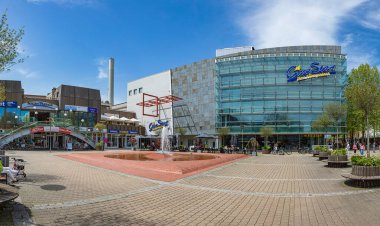 ERLANGEN, GERMANY - CIRCA APRIL, 2024: Almanya 'nın Bavyera kentindeki Beşiktaş-Platz