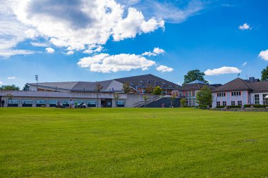 OBERHof, THURINGIA, GERMANY - CRCA HAZİRAN 2024: Thüringen, Almanya 'daki Oberhof Stadtparkı.