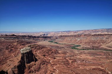 Antiline Overlook 'dan Canyonlands Ulusal Parkı