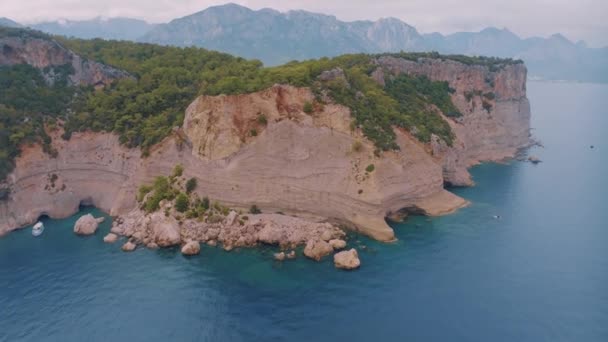 Paesaggio Naturale Filmati Aerei Drone Una Spiaggia Una Baia Blu — Video Stock