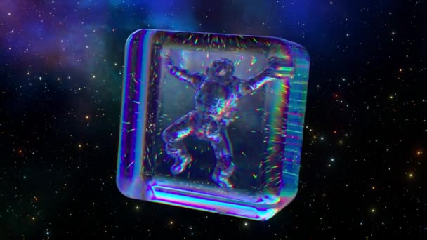 Ice Cube Tourne Sur Fond Isolé Dans Espace Astronaute Diamant — Video