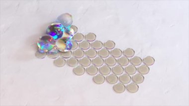  İçinde gökkuşağı sıvısı olan şeffaf kabarcıklar daireler şeklinde şişer. 3D animasyon. Yüksek kalite 4k görüntü