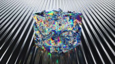 Soyut kavram. Şeffaf bir gökkuşağı maddesi bir küp şeklini alır. Mavi neon ışık. Oluklu koyu metalik döşeme. 3D animasyon. Yüksek kalite 4k görüntü