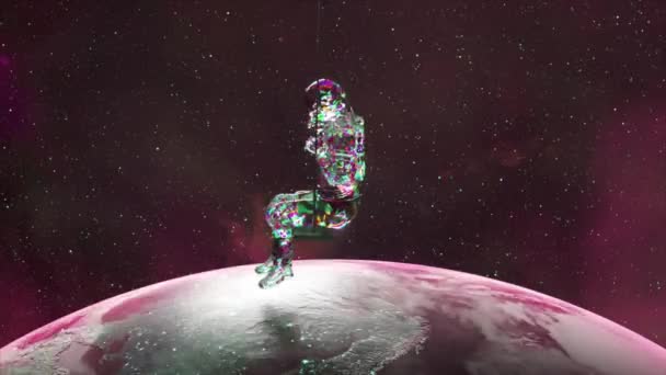 钻石宇航员在地球上方的太空中摆动着 紫色的霓虹灯色 无缝循环3D动画 — 图库视频影像
