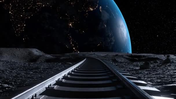 鉄道の線路は 広大な星空に設定された都市ライトを表示する華麗に照らされた地球惑星の詳細なビューと不毛な月の風景に広がります 3Dアニメーション — ストック動画