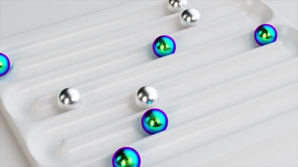 Strakke Animatie Van Metalen Iriserende Bollen Die Glijden Een Glanzend — Stockvideo