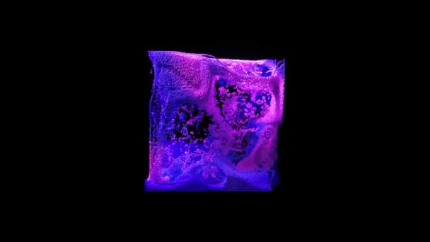 Blue Purple Abstract Art Video Animation Featuring Surreal Chrome Cube — Stock Video