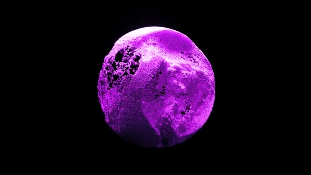 Animación Vídeo Arte Abstracto Púrpura Con Una Esfera Cromada Surrealista — Vídeo de stock