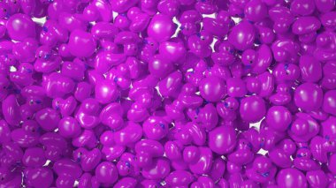 Mor plastik ördeklerin hareketli grubu el değmemiş beyaz arka planda birikip birikiyor. Canlı ve ilginç bir cazibeyle tuhaf görsel hareketler yaratıyor.