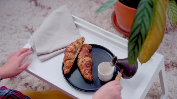 Coffee Croissants Set White Tray Top View Pouring Coffee Mug — Stock Video
