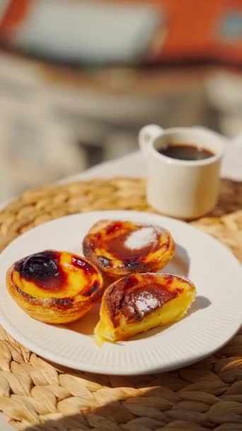 Tradicional Português Sobremesa Pastel Nata Prato Imagens Alta Qualidade Vídeo — Vídeo de Stock