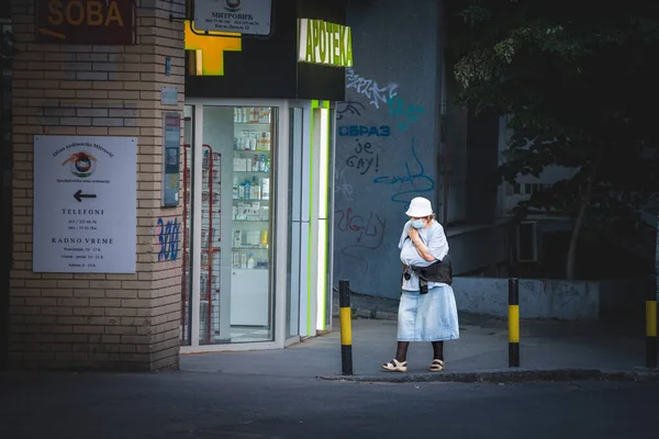 Belgrad Serbien Juli 2022 Selektive Unschärfe Auf Einer Alten Frau — Stockfoto