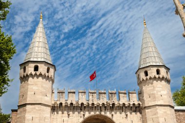 Entrance to Topkapi Palace from the Gate of Salutation, also known as Middle Gate or orta Kapi. Topkapi Palace was the Castle and Palace of the Ottoman Empire Sultans.