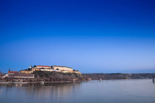 Selectieve Vervaging Petrovaradin Fortress Novi Sad Servië Bij Danube Rivier — Stockfoto