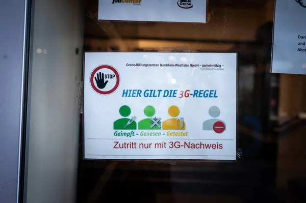 Dortmund Germany November 2022 Закрийся Знаку Вказує Вхід Будівлі Підкоряється — стокове фото